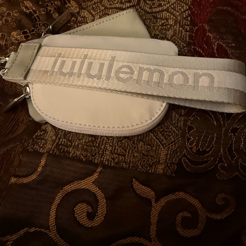 Lululemon Wristlet Keychain with Logo Strap - Light Beige